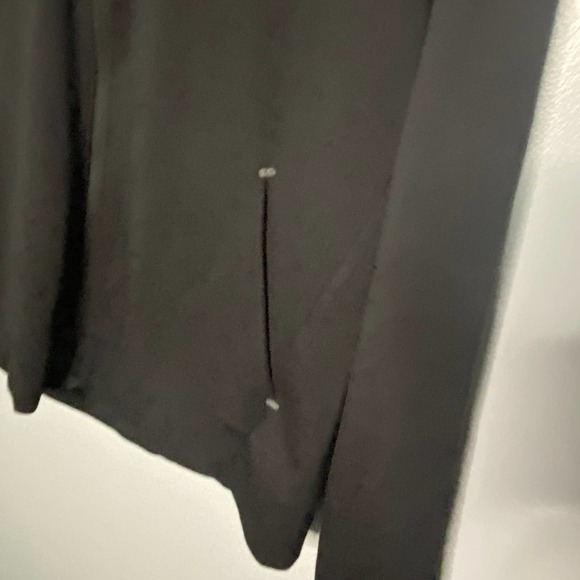 Old Navy Active Black hooded zip up jacket Size - Picture 5 of 8